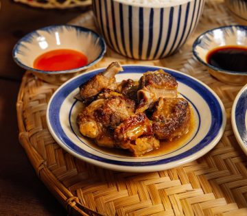 Sườn xào chua ngọt ( sườn non )