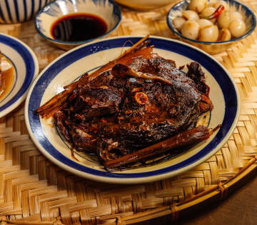 Cá rắm kho riềng